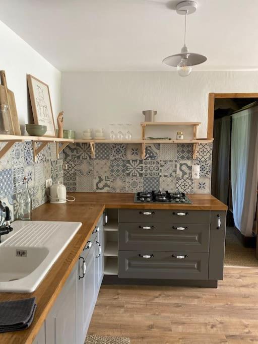 La Maison De Juliette Céret المظهر الخارجي الصورة